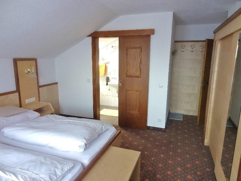 Pension Schoepf Arzl im Pitztal Exterior foto